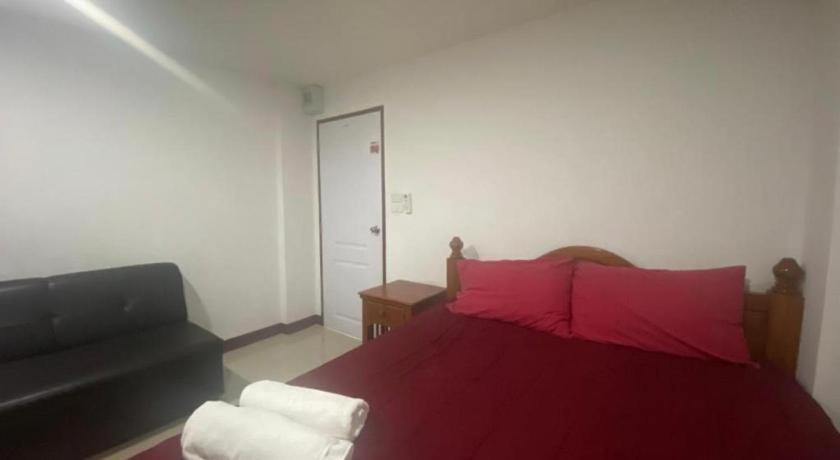 โอโย 1135 ทริปเปิ้ล เอ เรสซิเดนซ์ Hotel เชียงใหม่ ภายนอก รูปภาพ