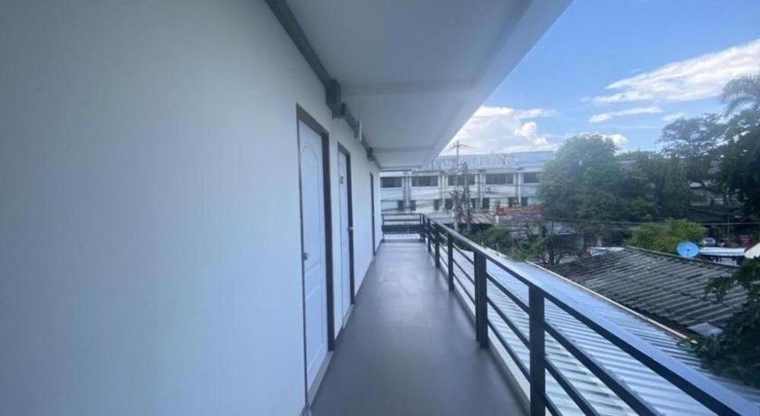 โอโย 1135 ทริปเปิ้ล เอ เรสซิเดนซ์ Hotel เชียงใหม่ ภายนอก รูปภาพ